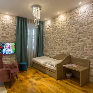Guest house Tifani Luxury, Split