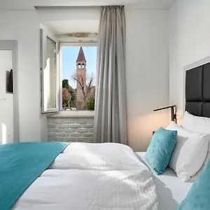Gasthof Bernardi, Split